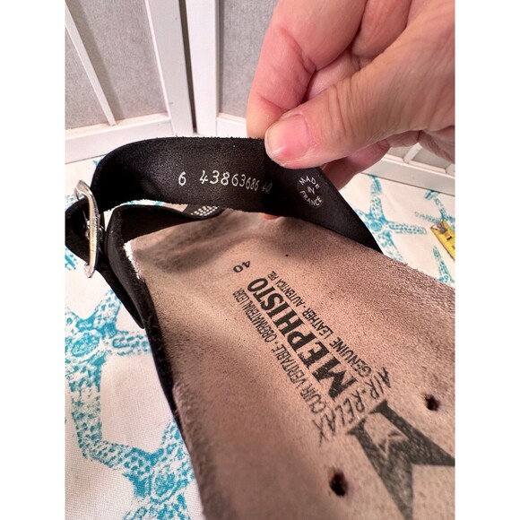 MEPHISTO CUSHIONED SANDALS - Picture 8 of 12